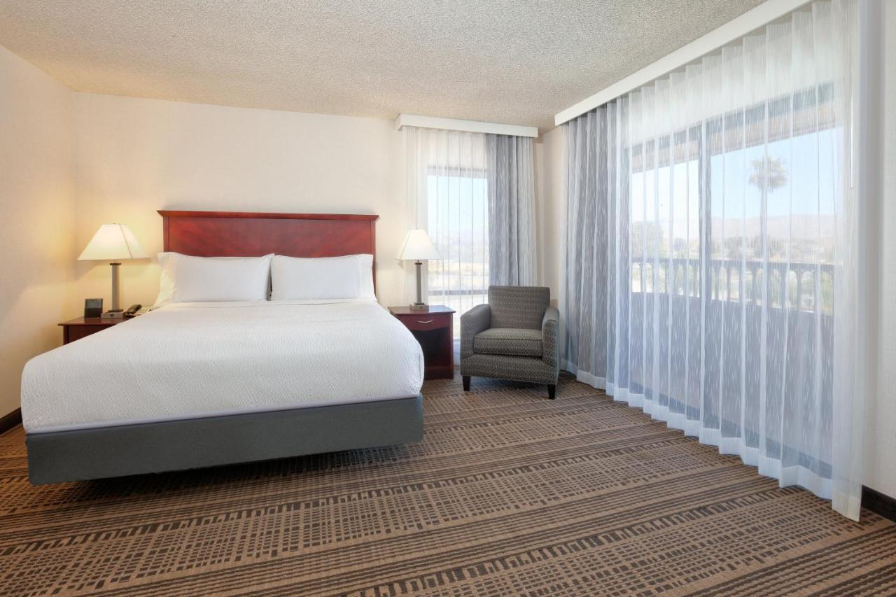 Holiday Inn & Suites Santa Maria By Ihg Εξωτερικό φωτογραφία