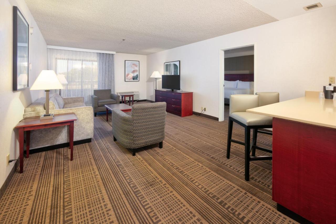 Holiday Inn & Suites Santa Maria By Ihg Εξωτερικό φωτογραφία