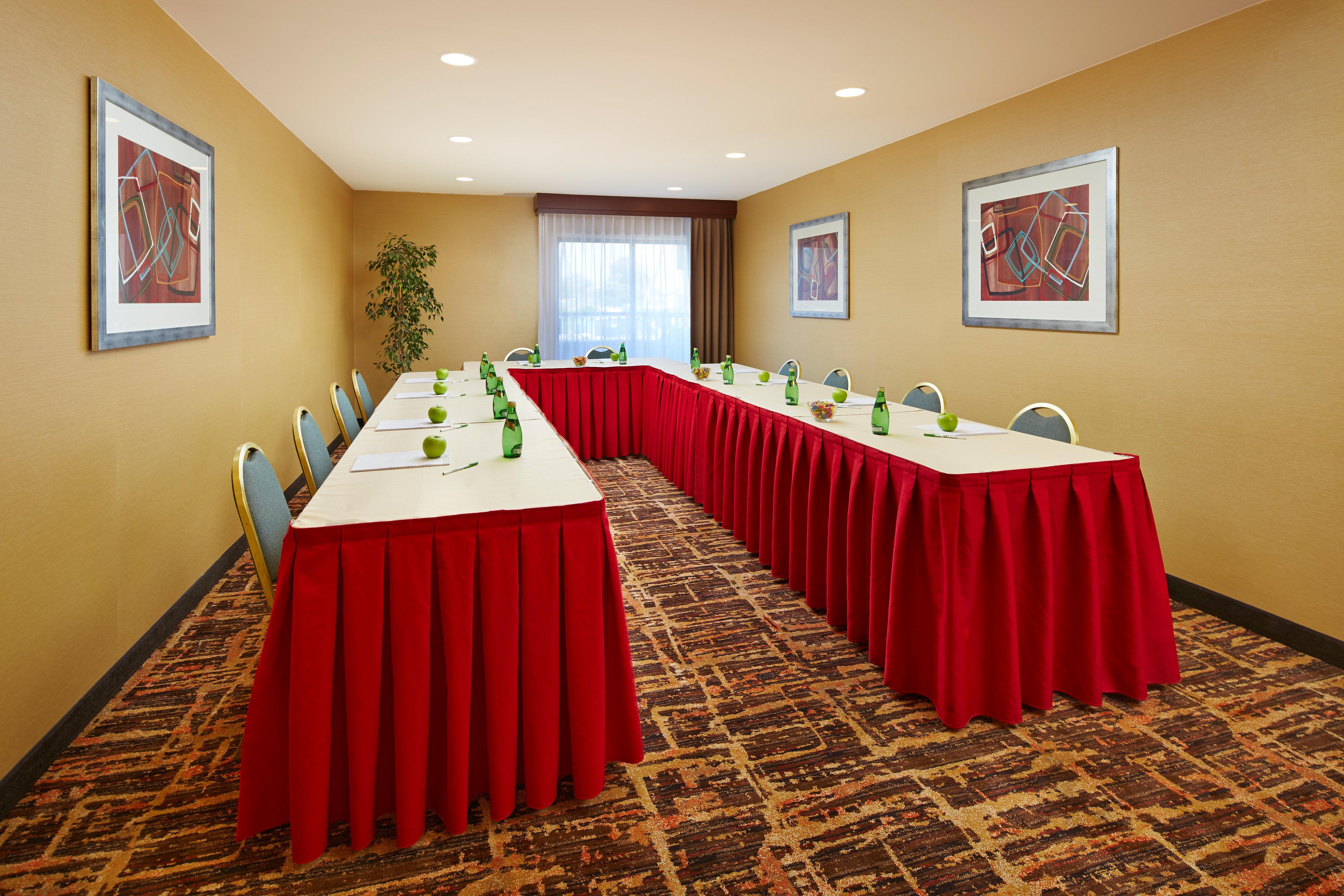 Holiday Inn & Suites Santa Maria By Ihg Εξωτερικό φωτογραφία