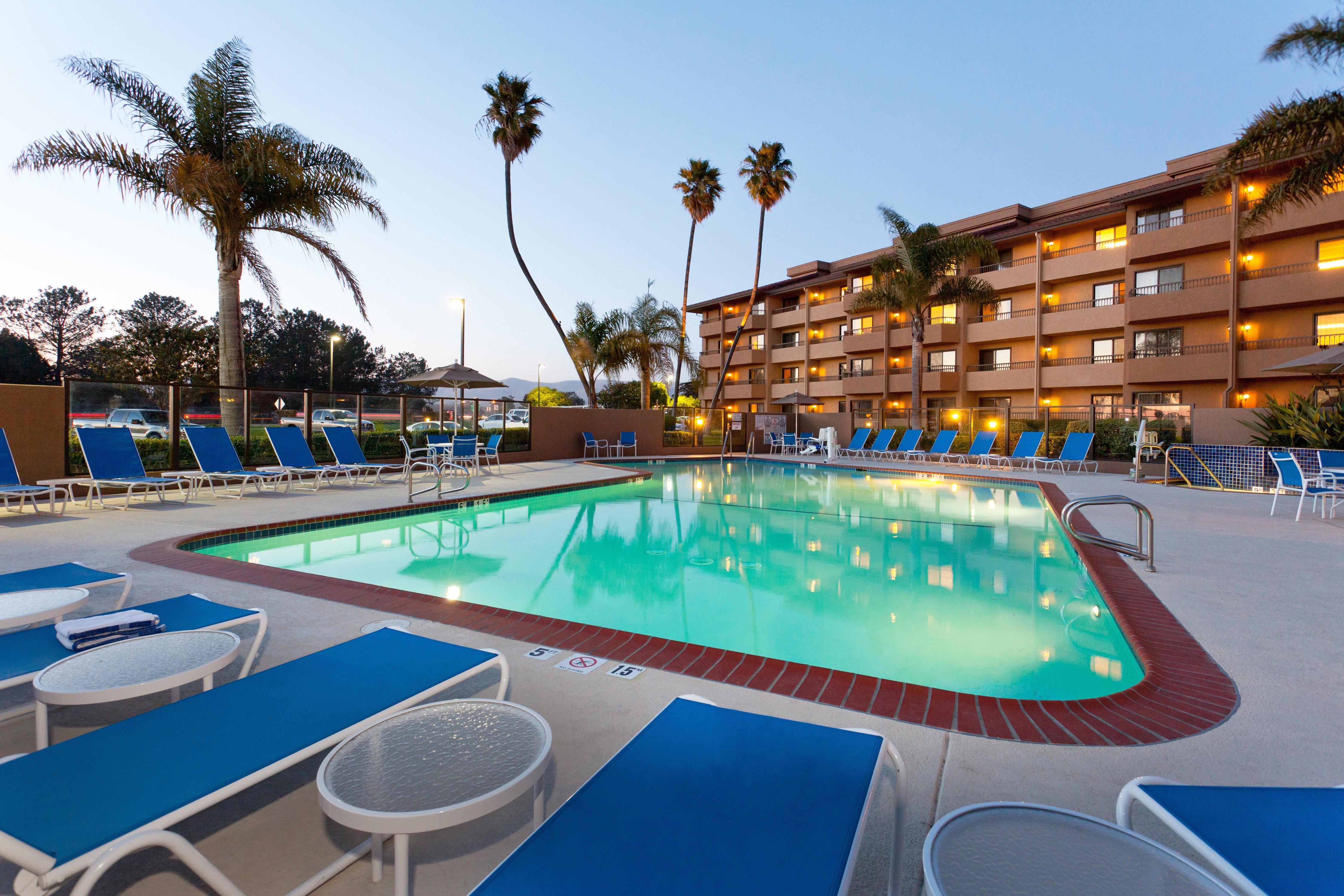 Holiday Inn & Suites Santa Maria By Ihg Εξωτερικό φωτογραφία